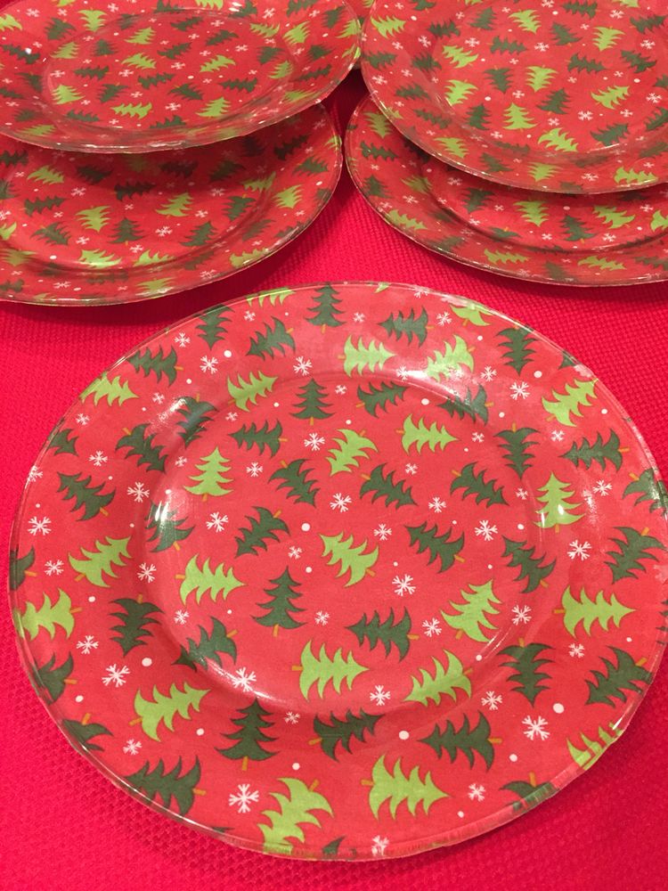 Make cookie plate for the kids.