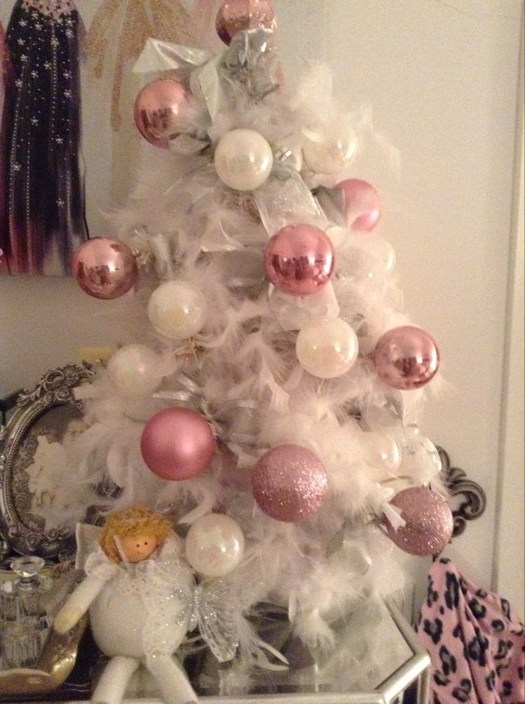 Pink Christmas Tree.