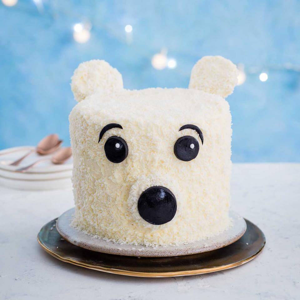 Polar bear Christmas cake by Sainsbury’s Magazine