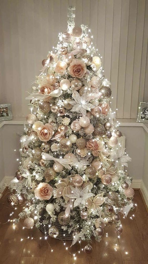 Rose gold and bush pink flocked Christmas tree.