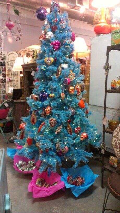 Sugar skull Christmas tree....so awesome in The Heights.