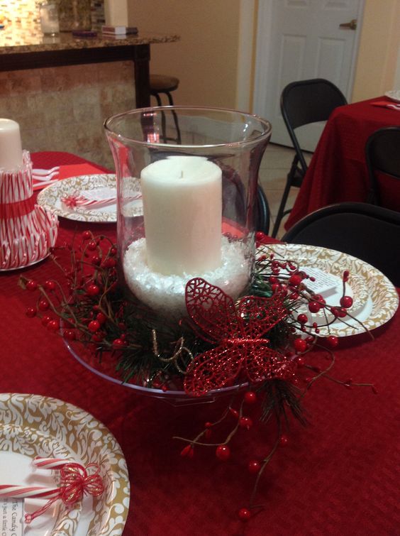 Table centerpiece. Christmas Eve.