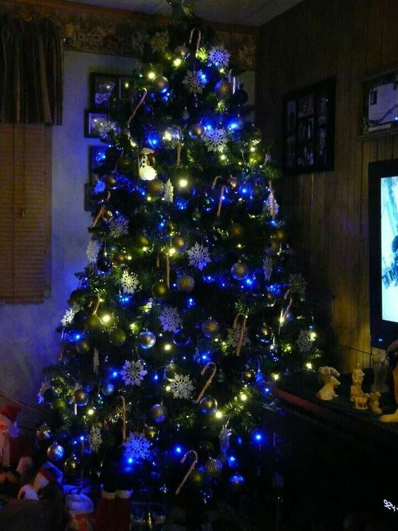 Unique Blue and White Christmas Tree!!!