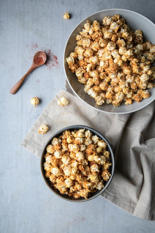 Vegan Nacho Popcorn.