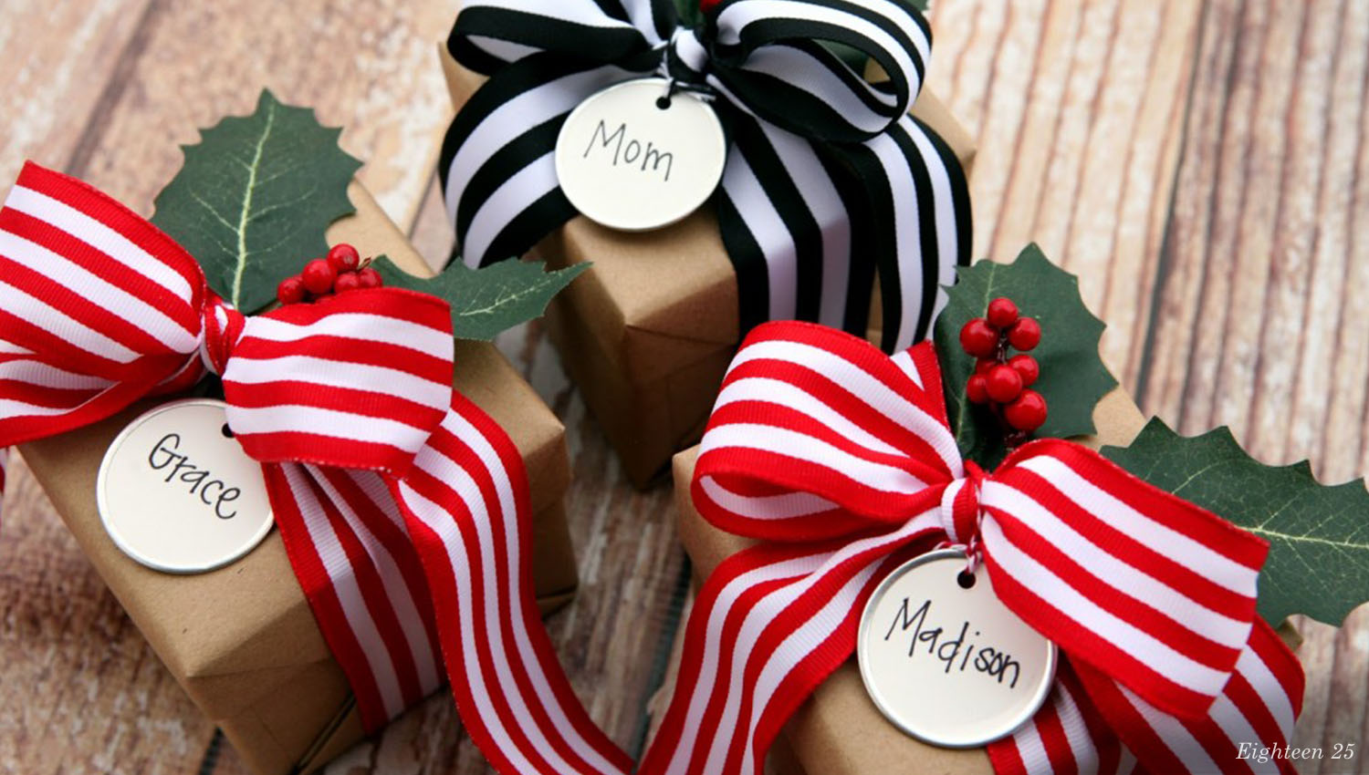 Holly & Berry Ribbon Tags.