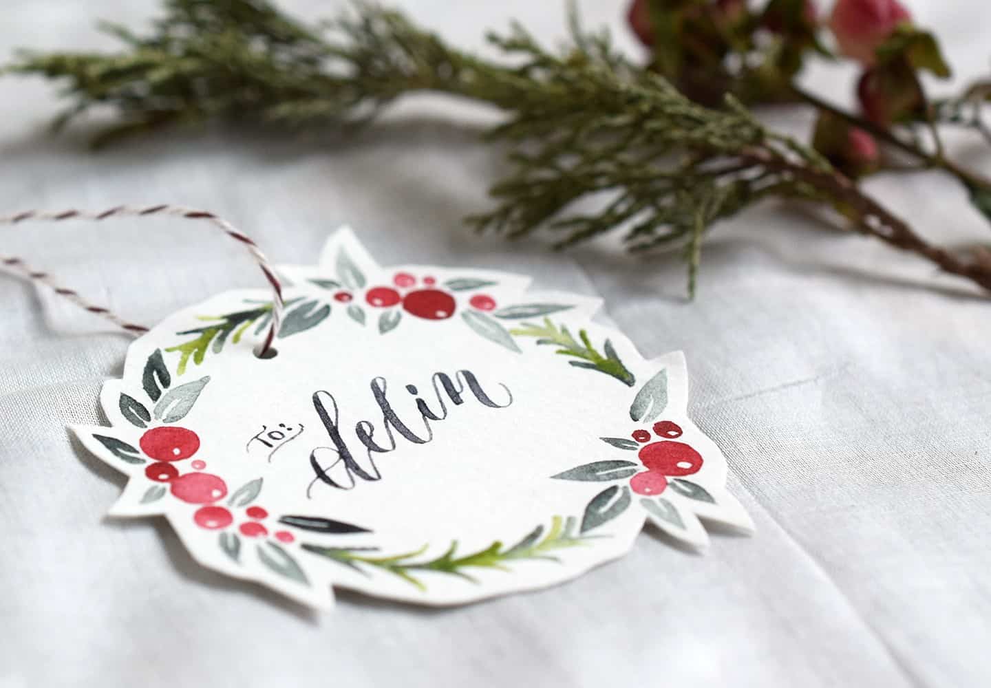 Watercolor Holiday Wreath Tutorial + Free Printable by The Postman’s Knock