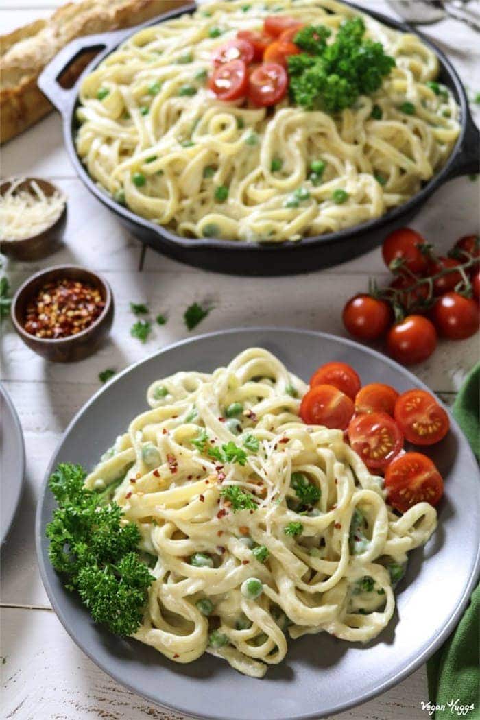 Vegan Fettuccine Alfredo by Vegan Huggs