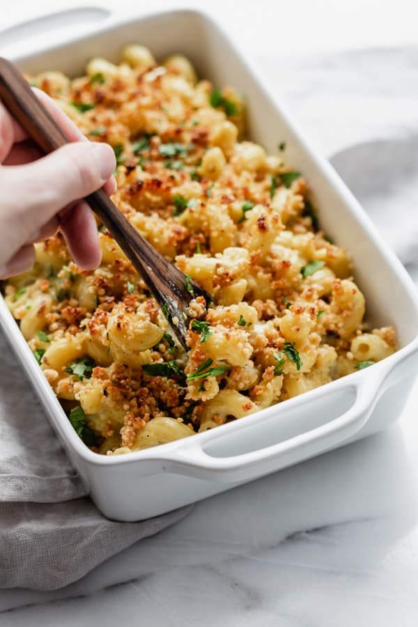 Vegan Jalapeno Popper Mac and Cheese by Choosing Chia