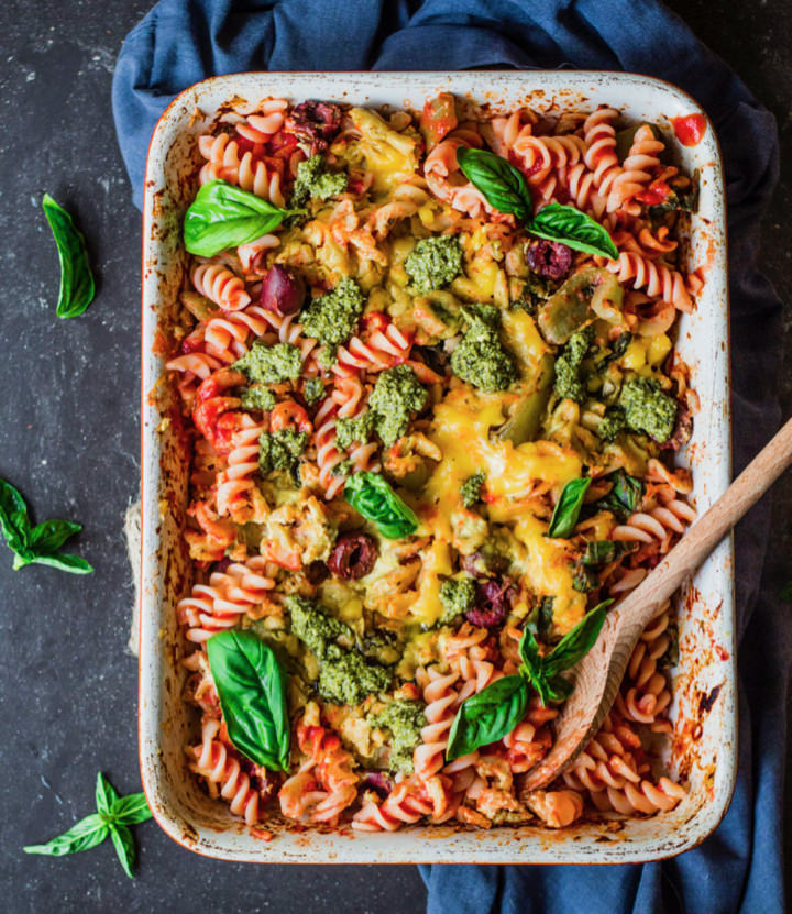 Vegan Pizza Pasta Bake by Rainbow Nourishments