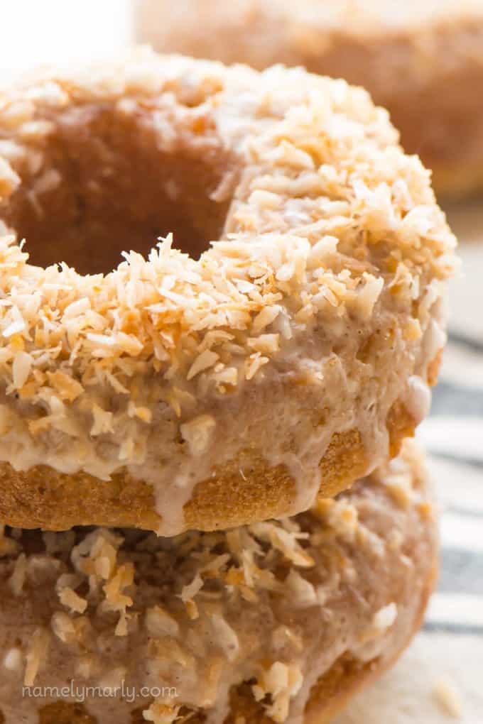 BAKED TOASTED COCONUT DONUTS