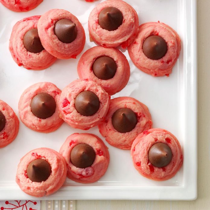 CHERRY KISS COOKIES.