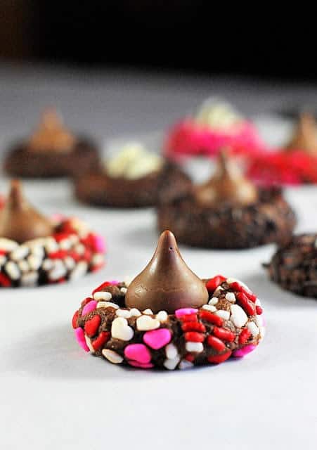 Chocolate Valentine Kiss Cookies via The Kitchen is my Playground