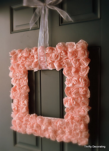 DIY Valentine Rose Wreath.