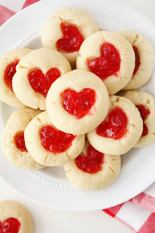 GUMMY BEAR HEART COOKIES.