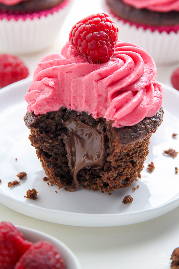 Nutella Stuffed Chocolate Cupcakes with Raspberry Frosting - Valentine’s Day cupcake recipes