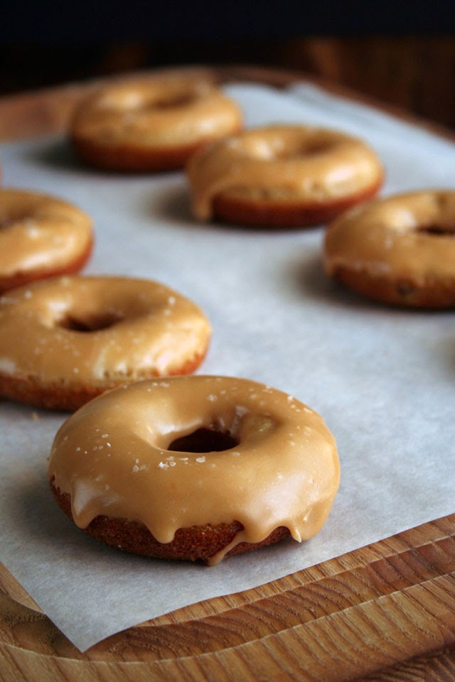 Salted Caramel Apple Cider Baked Donuts