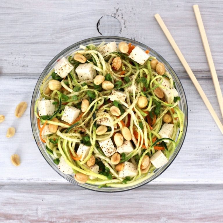 THAI PEANUT ZUCCHINI NOODLE SALAD BY VEGANNIE