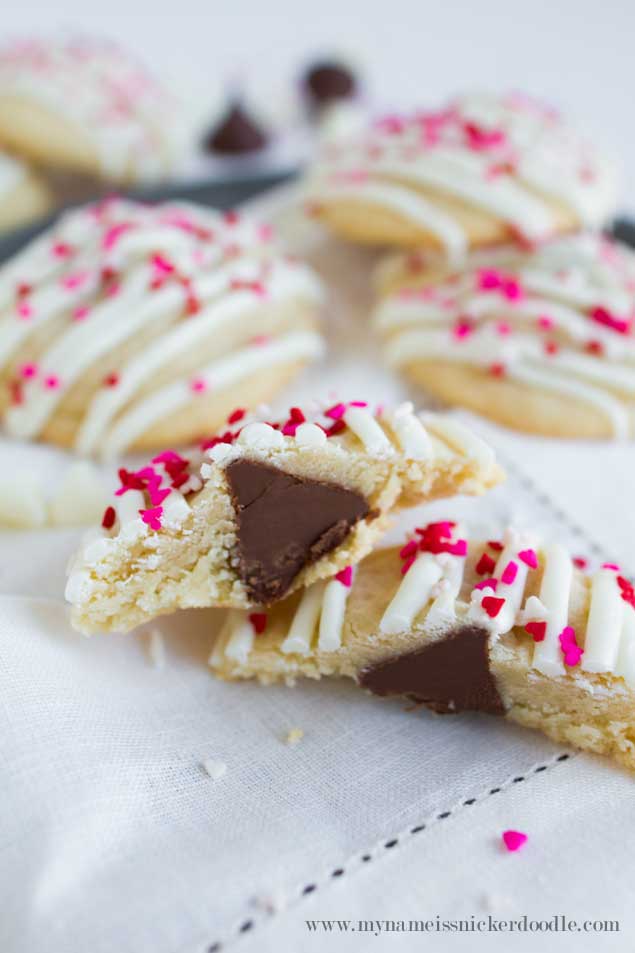 VALENTINE BON BON COOKIES.