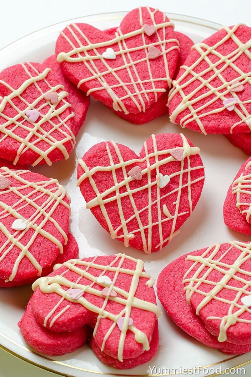 VALENTINES SHORTBREAD COOKIES.