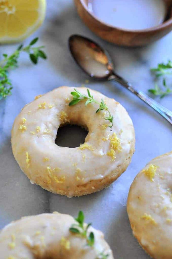 VEGAN BAKED LEMON THYME DOUGHNUTS