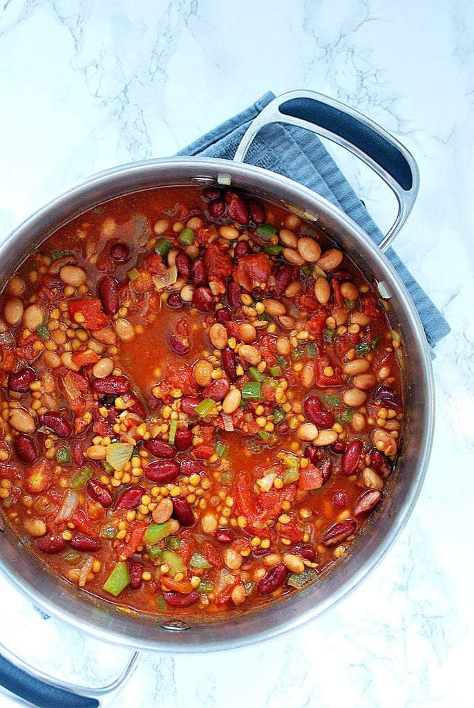 VEGAN LENTIL CHILI BY LOVE AND GOOD STUFF.