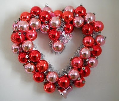 Valentines day ornaments wreath DIY Valentine’s Day Wreaths