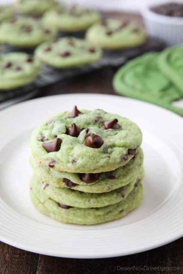 EASY MINT CHOCOLATE CHIP COOKIES