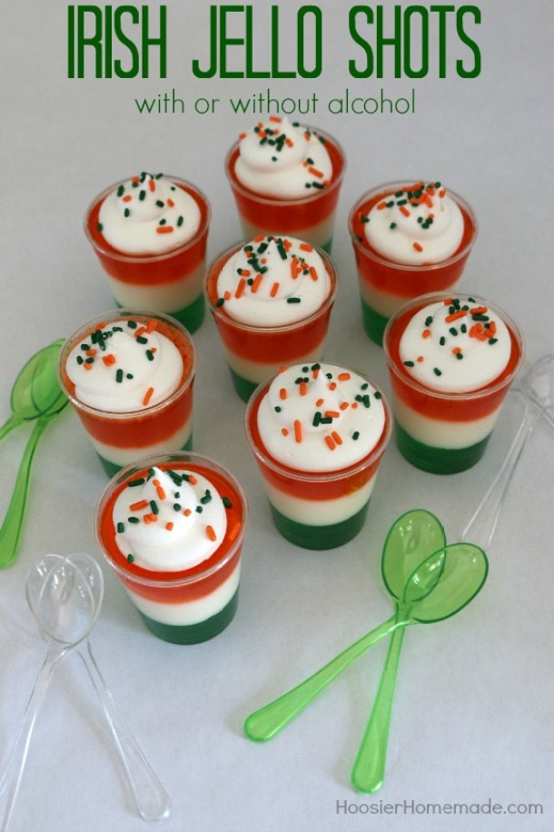 EASY ST PATRICK’S DAY JELLO SHOTS