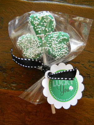 Shamrock Marshmallow Pops.