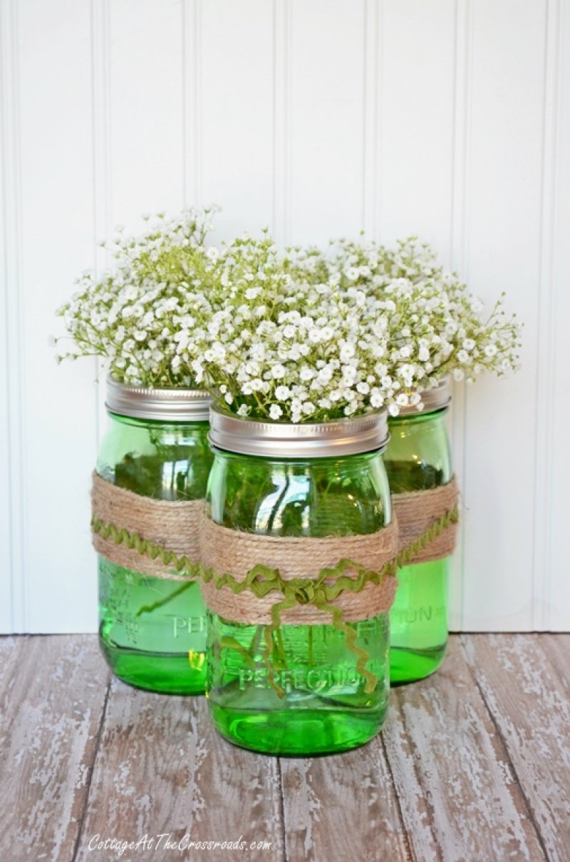 Spring Centerpiece By Cottage at the Crossroads