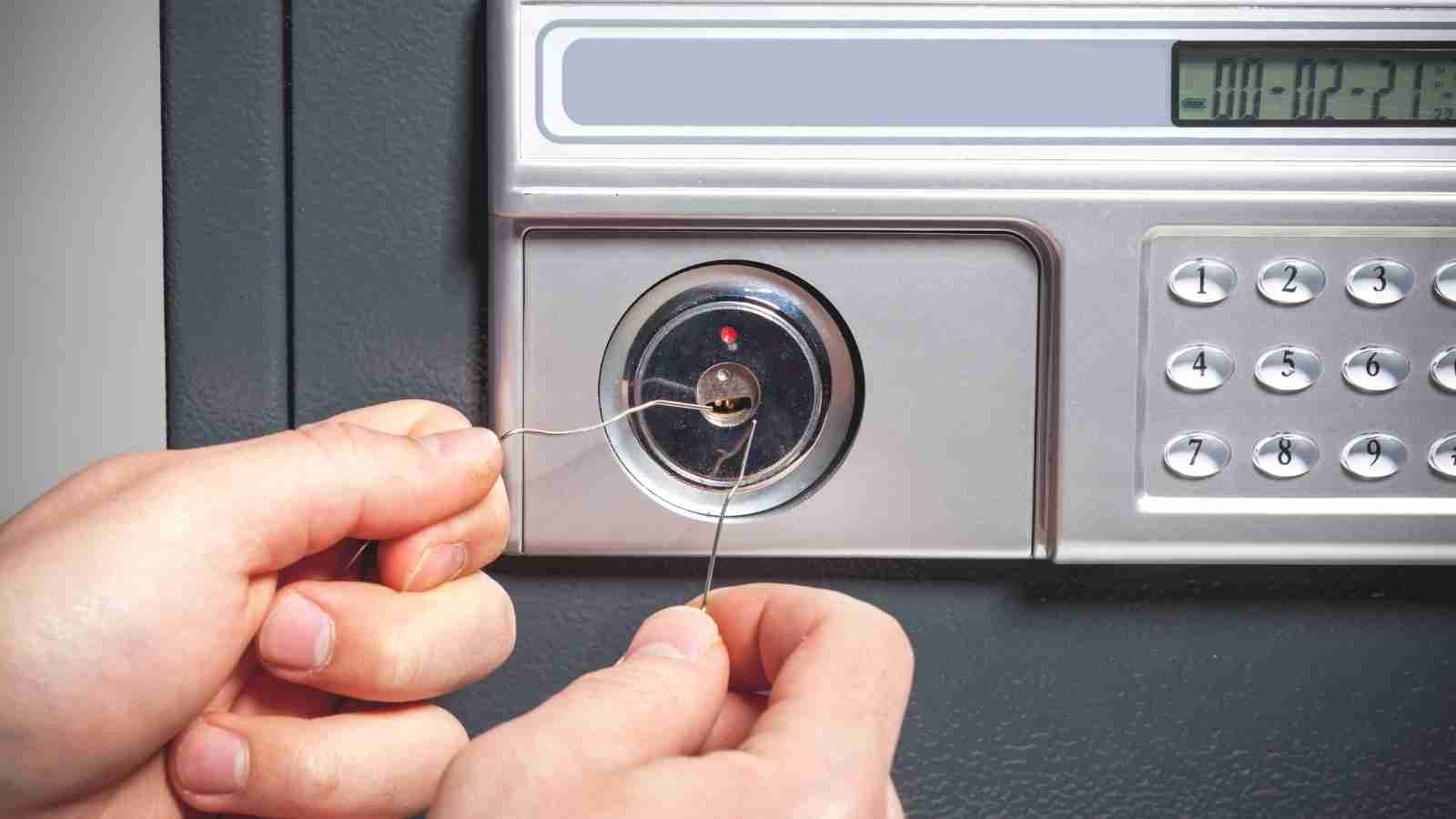Top Security Tips Locksmiths Ask You To Keep In Mind