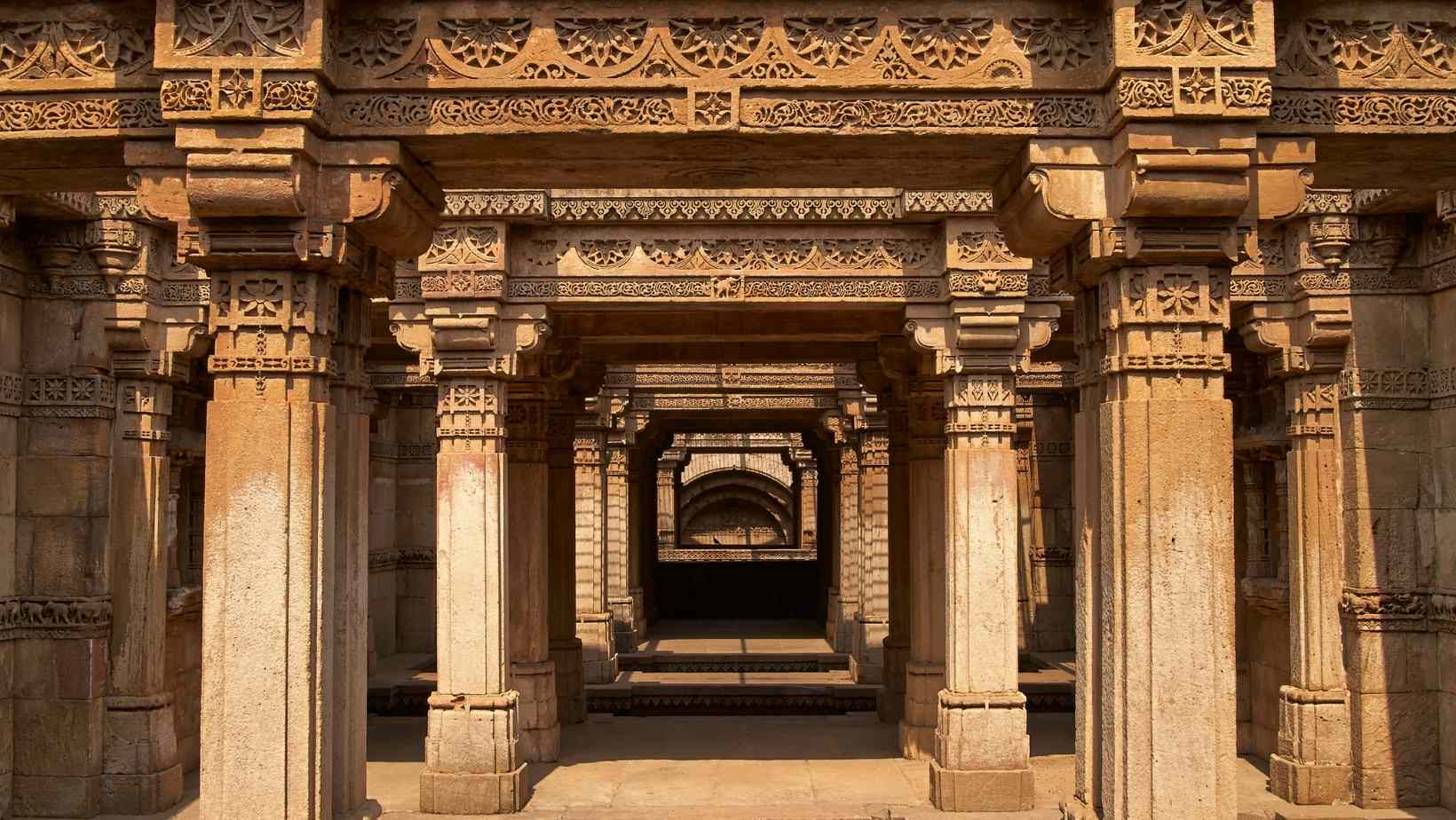 Adalaj Stepwell - Places To Visit In Gandhinagar