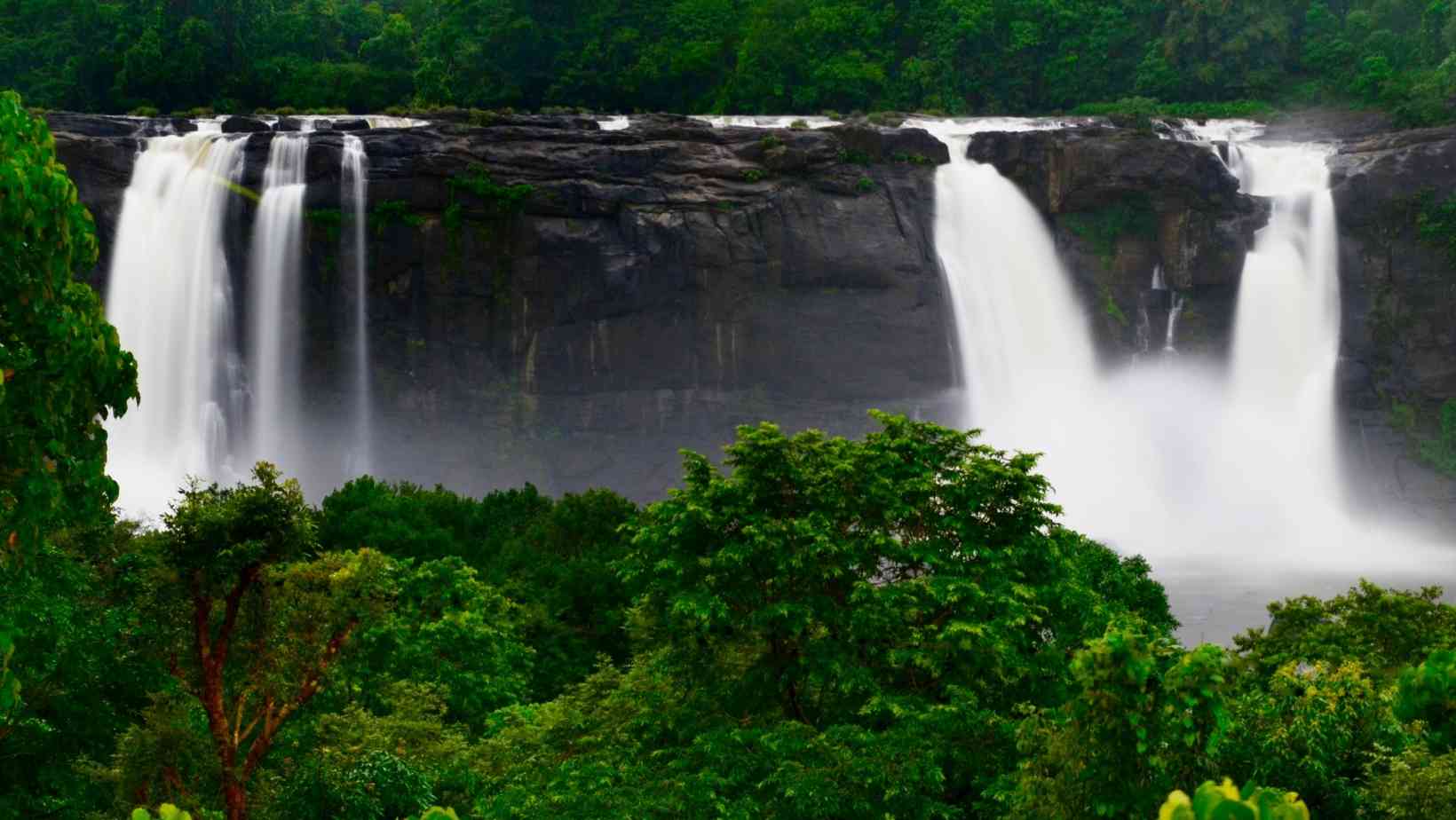 Athirapally waterfalls - Best Waterfalls In Kochi