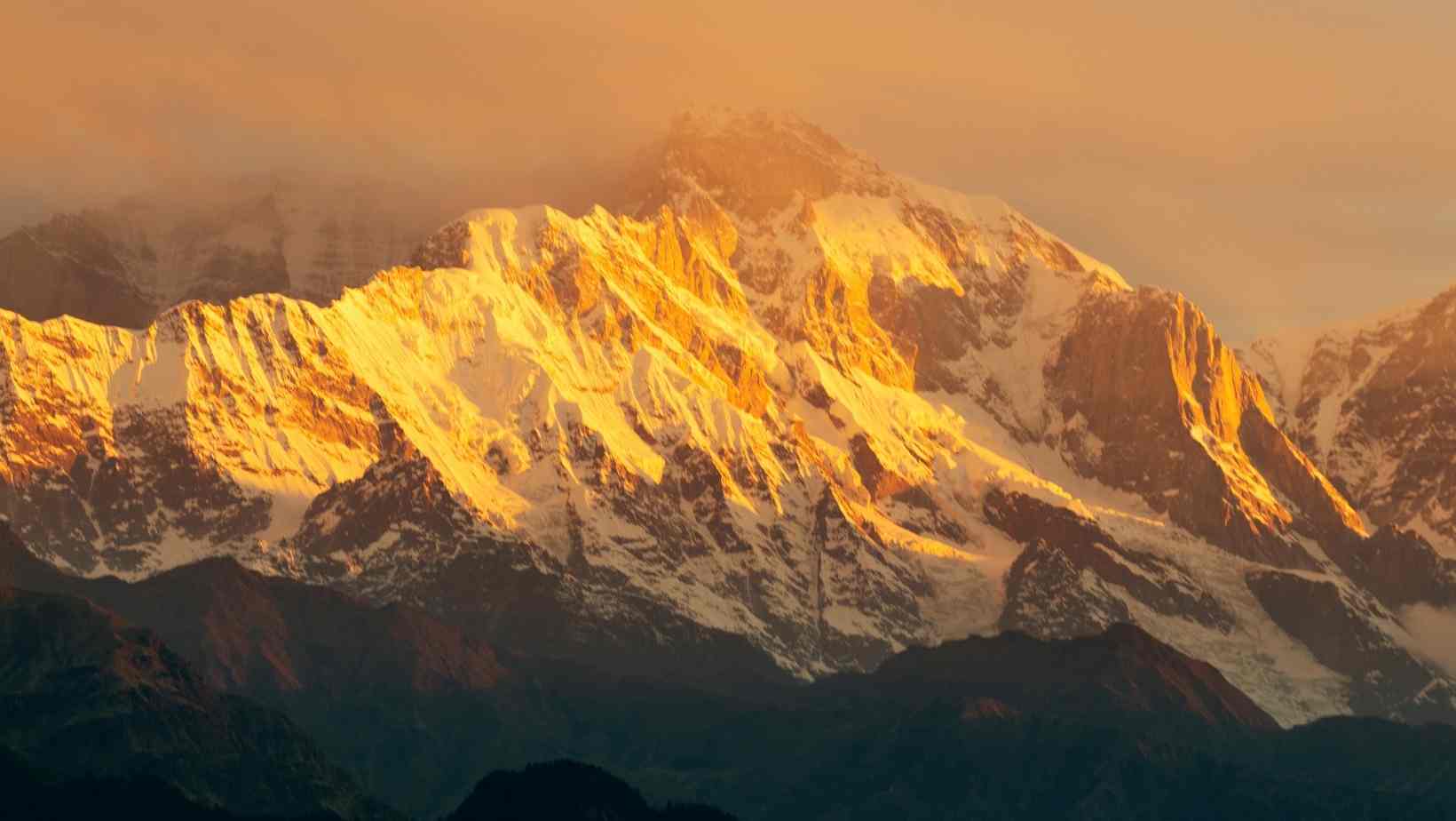 Chaukhamba Viewpoint - Best Places To Visit In Pauri Uttarakhand