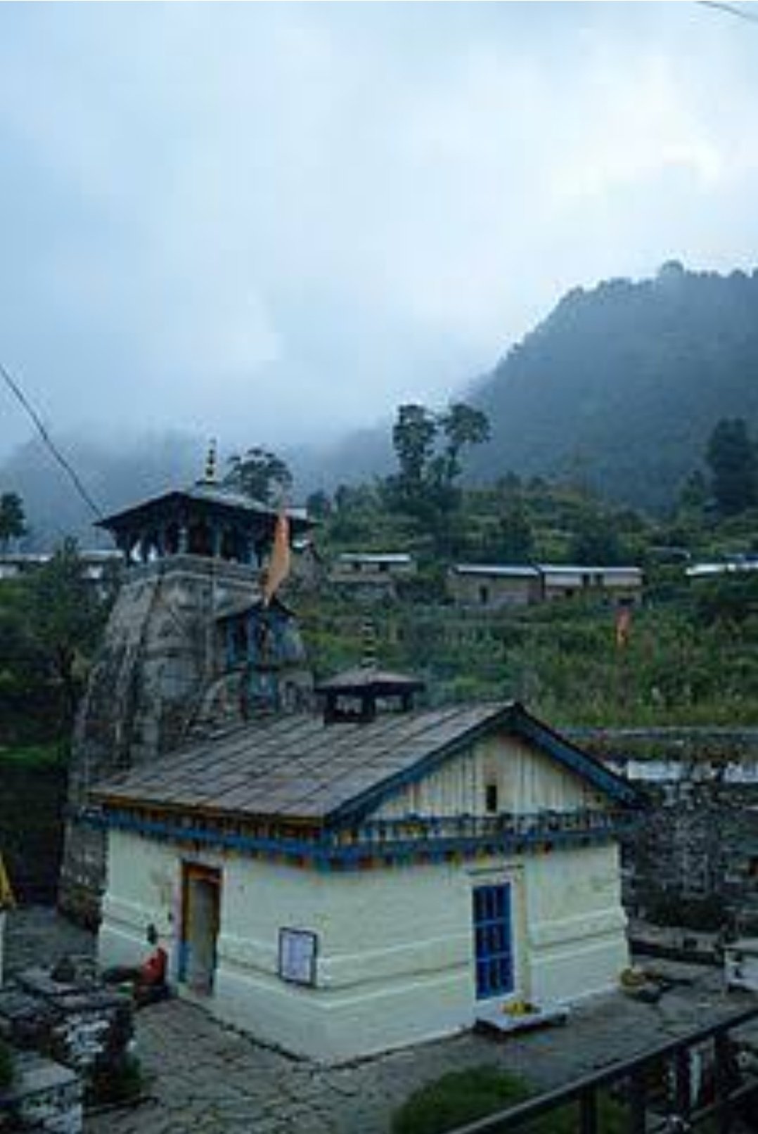 Triyuginarayan Temple